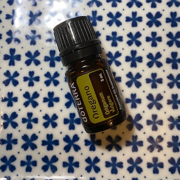 Doterra Other - Dōterra Oregano essential oil (New/unused!)
